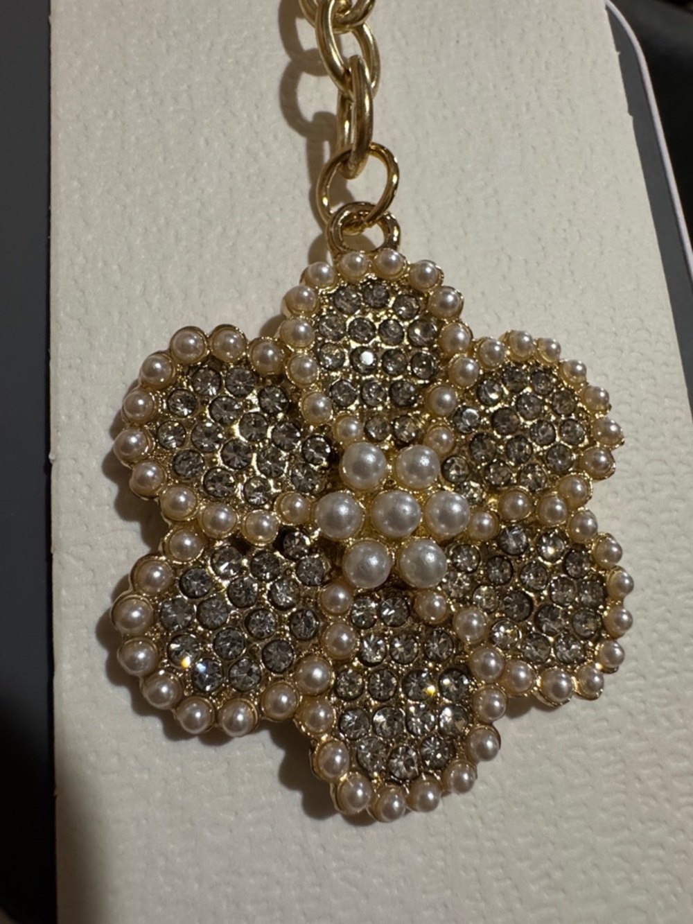 Blossom Gold Crystal Flower Keychain - Picture 2 of 4